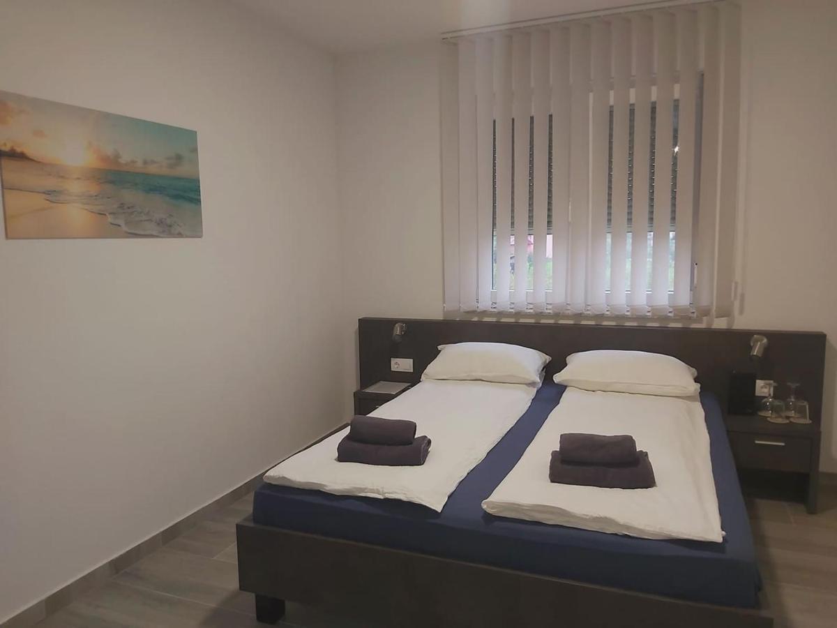 Gold Apartmani Kozarac エクステリア 写真