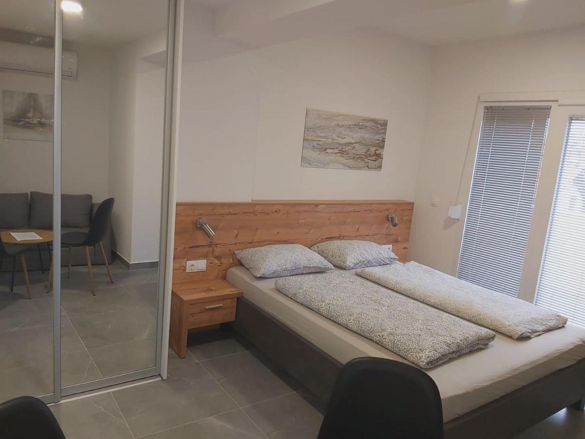 Gold Apartmani Kozarac エクステリア 写真