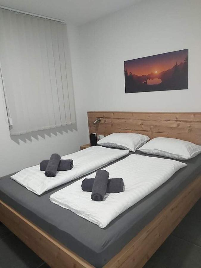Gold Apartmani Kozarac エクステリア 写真